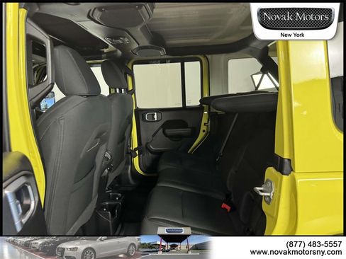 Used 2022 Jeep Wrangler Unlimited Sport image 11