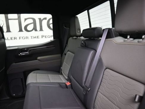 Used 2023 Chevrolet Silverado 1500 ZR2 w/ Technology Package AWD/4WD image 20