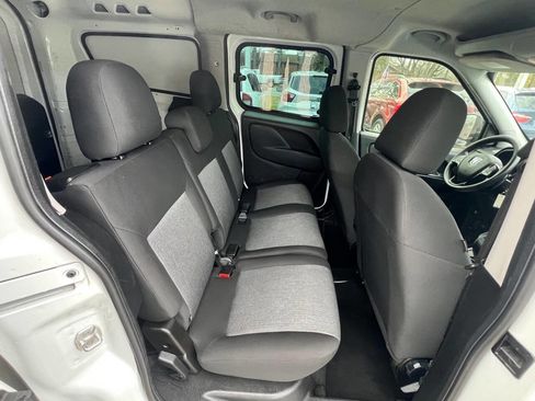 Used 2019 RAM ProMaster City Tradesman image 13