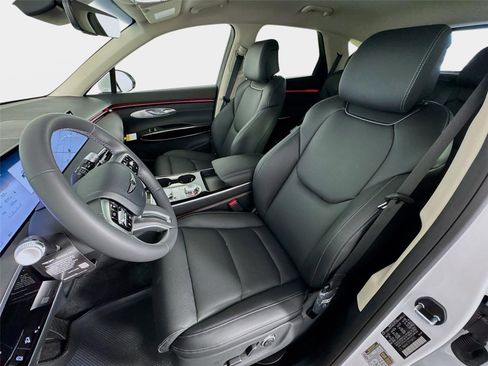 New 2026 Genesis GV70 2.5T AWD/4WD image 11