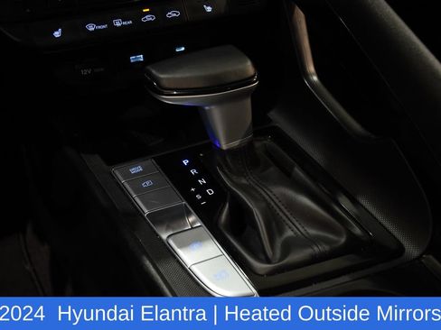 Used 2024 Hyundai Elantra SEL w/ Convenience Package FWD image 26