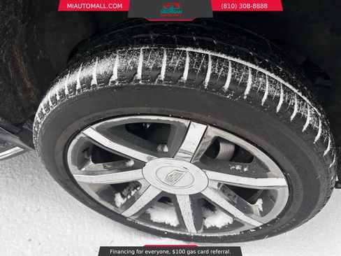 Used 2016 Cadillac Escalade Luxury image 30