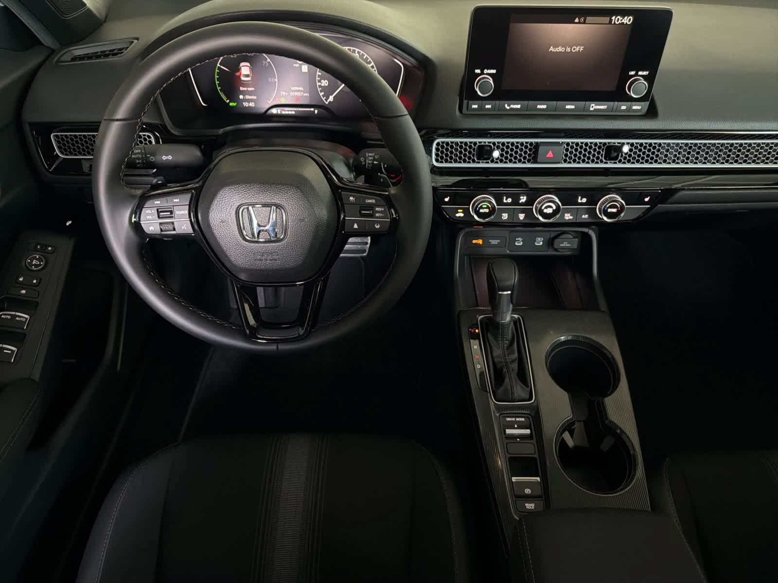 Used 2025 Honda Civic Sport image 14