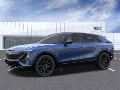 New 2026 Cadillac Lyriq Signature Sport w/ LPO, ONYX Package AWD/4WD image 2