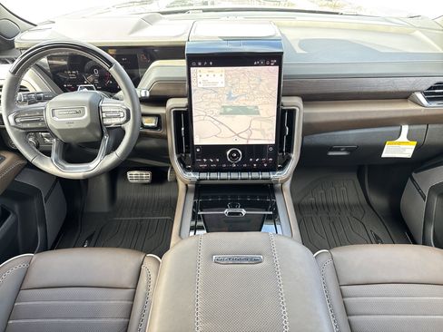 Used 2026 GMC Yukon XL Denali Ultimate w/ LPO, Floor Liner Package image 33