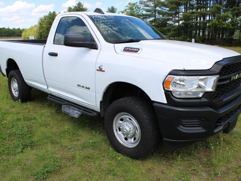 Used 2022 RAM 2500 Tradesman AWD/4WD image 3