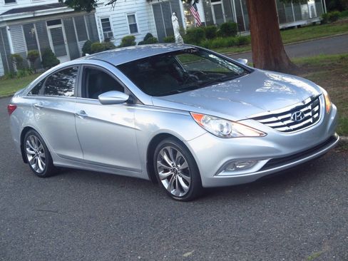Used 2012 Hyundai Sonata SE FWD image 30