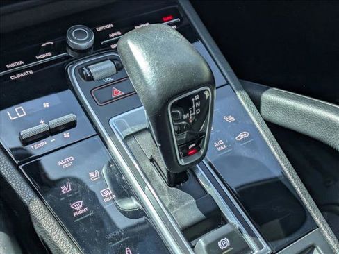 Used 2020 Porsche Cayenne S image 14