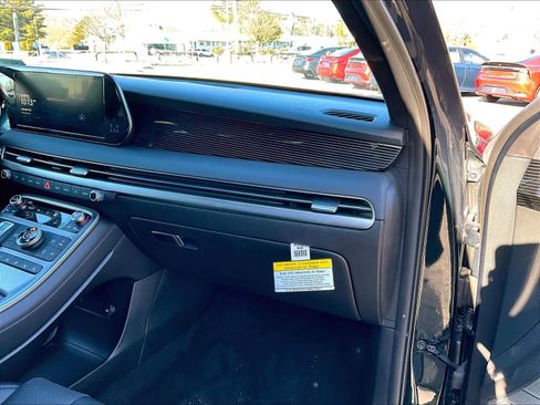 Used 2025 Hyundai Palisade Calligraphy image 13