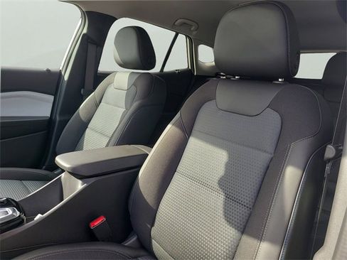 New 2026 Chevrolet Trax LT image 23