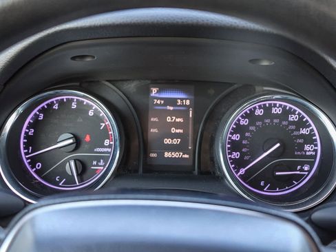 Used 2019 Toyota Camry L image 22