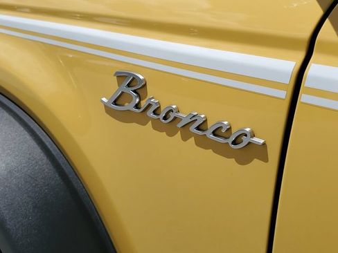 Used 2024 Ford Bronco Heritage Edition AWD/4WD image 5
