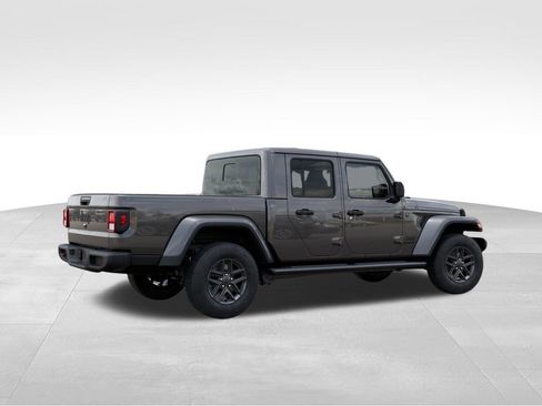 New 2026 Jeep Gladiator Sport image 5