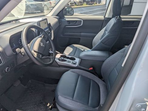 Used 2023 Ford Bronco Sport Outer Banks w/ Tech Package AWD/4WD image 14