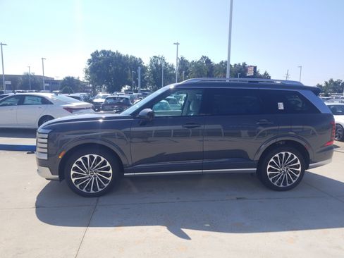 New 2026 Hyundai Palisade Calligraphy AWD/4WD image 4