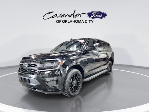 Used 2024 Ford Expedition Max XLT AWD/4WD image 4