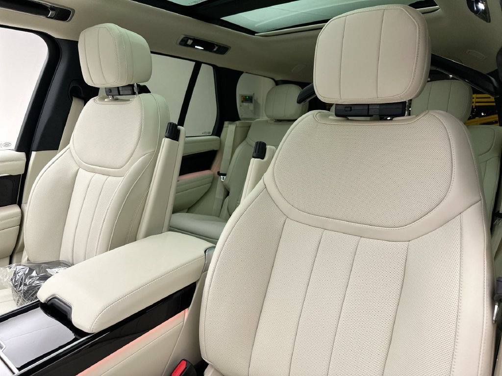 New 2027 Land Rover Range Rover SE AWD/4WD image 10