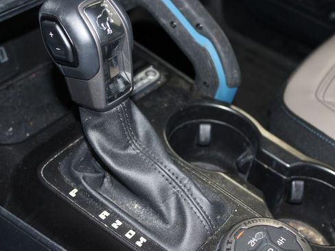 Used 2022 Ford Bronco Wildtrak image 33