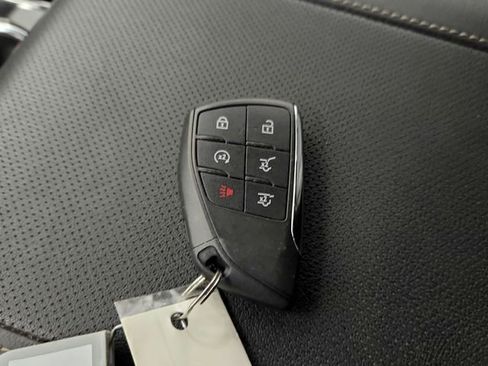 Used 2025 Chevrolet Tahoe Premier image 37