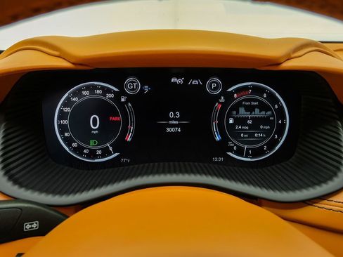 Used 2021 Aston Martin DBX image 15