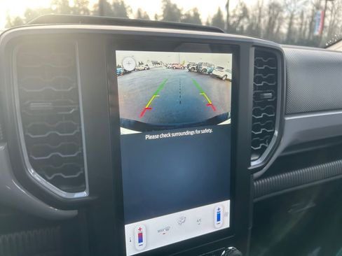 Used 2025 Ford Ranger XL image 19