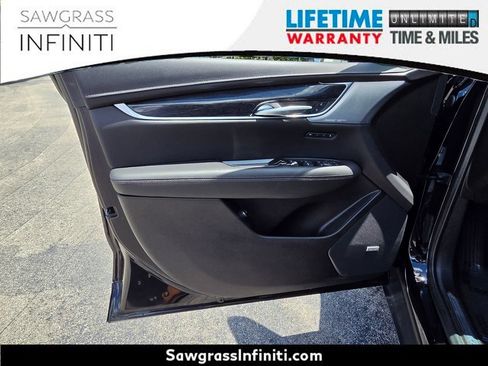 Used 2022 Cadillac XT5 Premium Luxury w/ Technology Package FWD image 26