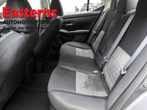 Used 2023 Nissan Sentra SR w/ Trunk Package image 21