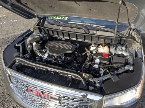 Used 2019 GMC Acadia Denali w/ Technology Package image 40