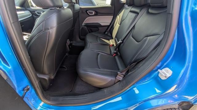 Used 2025 Jeep Compass Limited w/ Elite Group AWD/4WD image 8