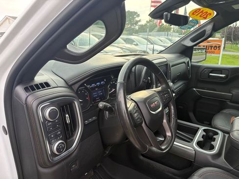 Used 2019 GMC Sierra 1500 AT4 w/ Technology Package AWD/4WD image 18