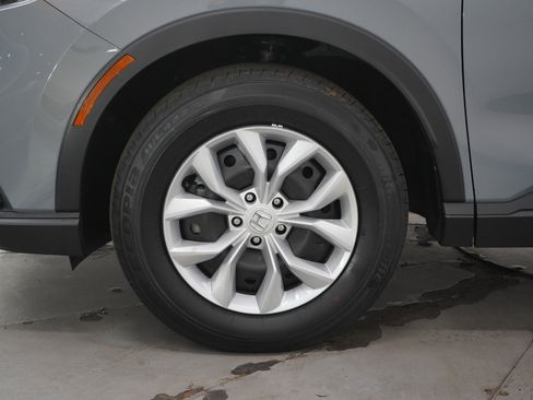 Used 2023 Honda CR-V LX image 28