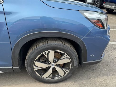 Used 2021 Subaru Forester Touring AWD/4WD image 8