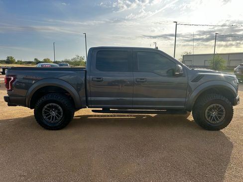 Used 2020 Ford F150 Raptor w/ Equipment Group 802A Luxury image 5