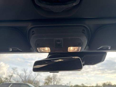 Used 2024 Ford Mustang Premium image 21