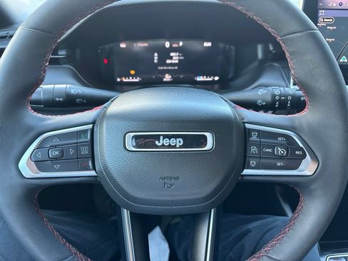 Used 2023 Jeep Compass Trailhawk w/ Trailhawk Elite Group AWD/4WD image 25