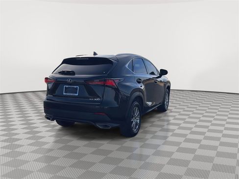 Used 2018 Lexus NX 300 FWD image 8