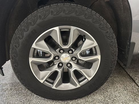 Used 2021 Chevrolet Silverado 1500 LT w/ All Star Edition Plus AWD/4WD image 12