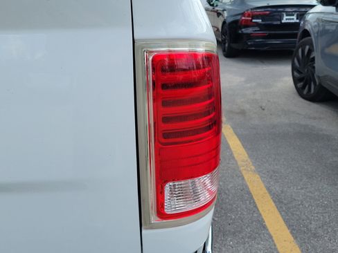 Used 2016 RAM 1500 Laramie w/ Convenience Group image 6