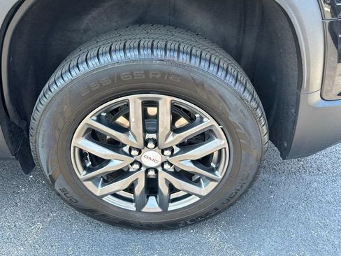 Used 2018 GMC Acadia SLT FWD image 7