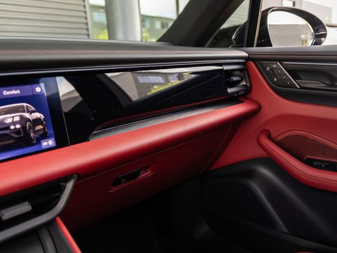 New 2026 Porsche Macan GTS Electric AWD/4WD image 34