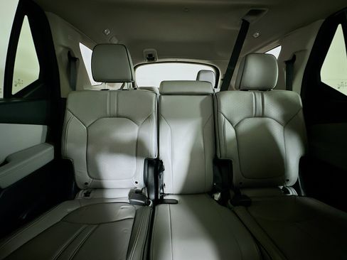 Used 2023 Honda Pilot Elite image 30
