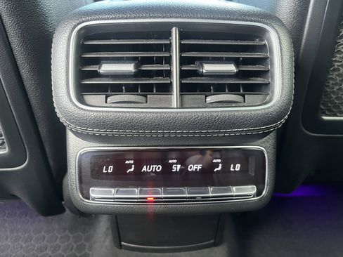 Used 2021 Mercedes-Benz GLS 450 4MATIC image 28