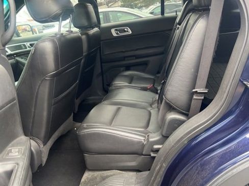 Used 2011 Ford Explorer Limited w/ 302A Rapid Spec Order Code image 10