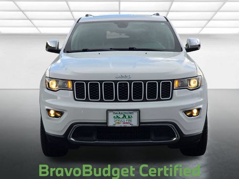 Used 2017 Jeep Grand Cherokee Limited w/ Trailer Tow Group IV AWD/4WD image 16