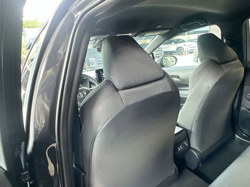 Used 2025 Toyota Corolla SE FWD image 23