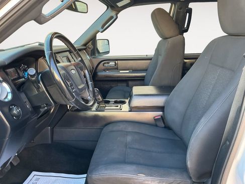 Used 2016 Ford Expedition XL w/ Equipment Group 101A AWD/4WD image 11