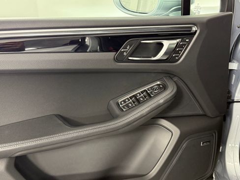 Certified 2026 Porsche Macan S AWD/4WD image 14