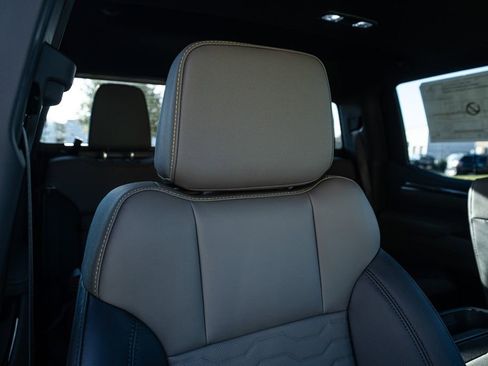 New 2026 Chevrolet Silverado 1500 ZR2 image 15