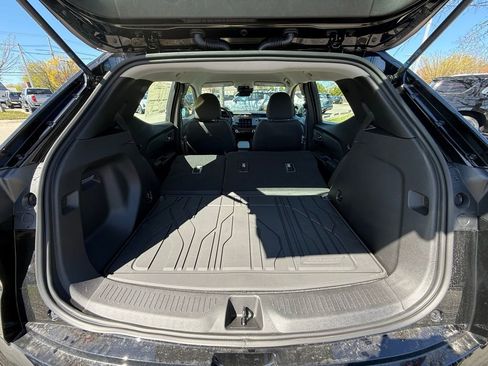 New 2027 Chevrolet Bolt LT FWD image 29
