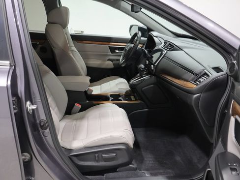 Used 2020 Honda CR-V Touring image 25